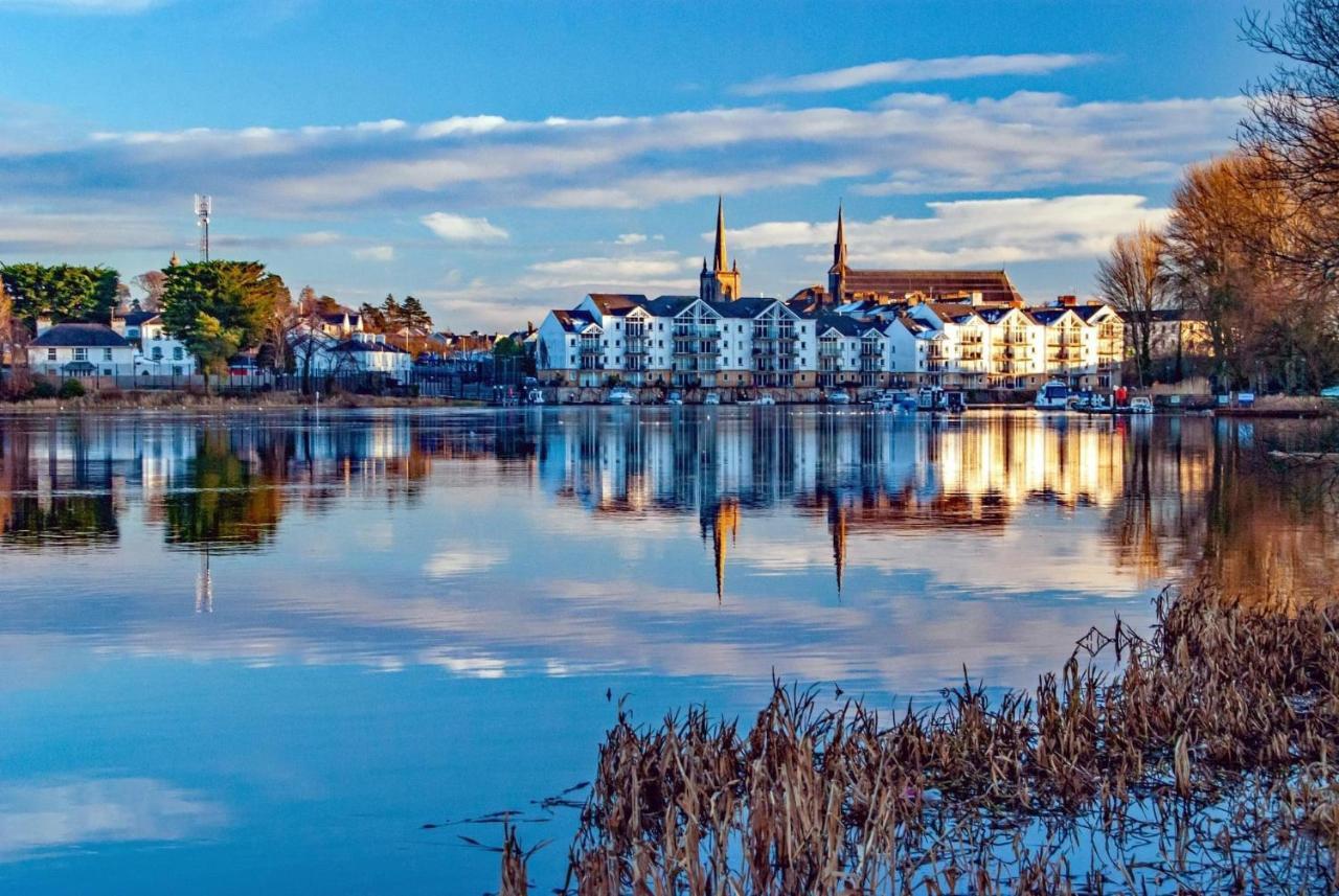 Tj'S Cottage Enniskillen Eksteriør bilde